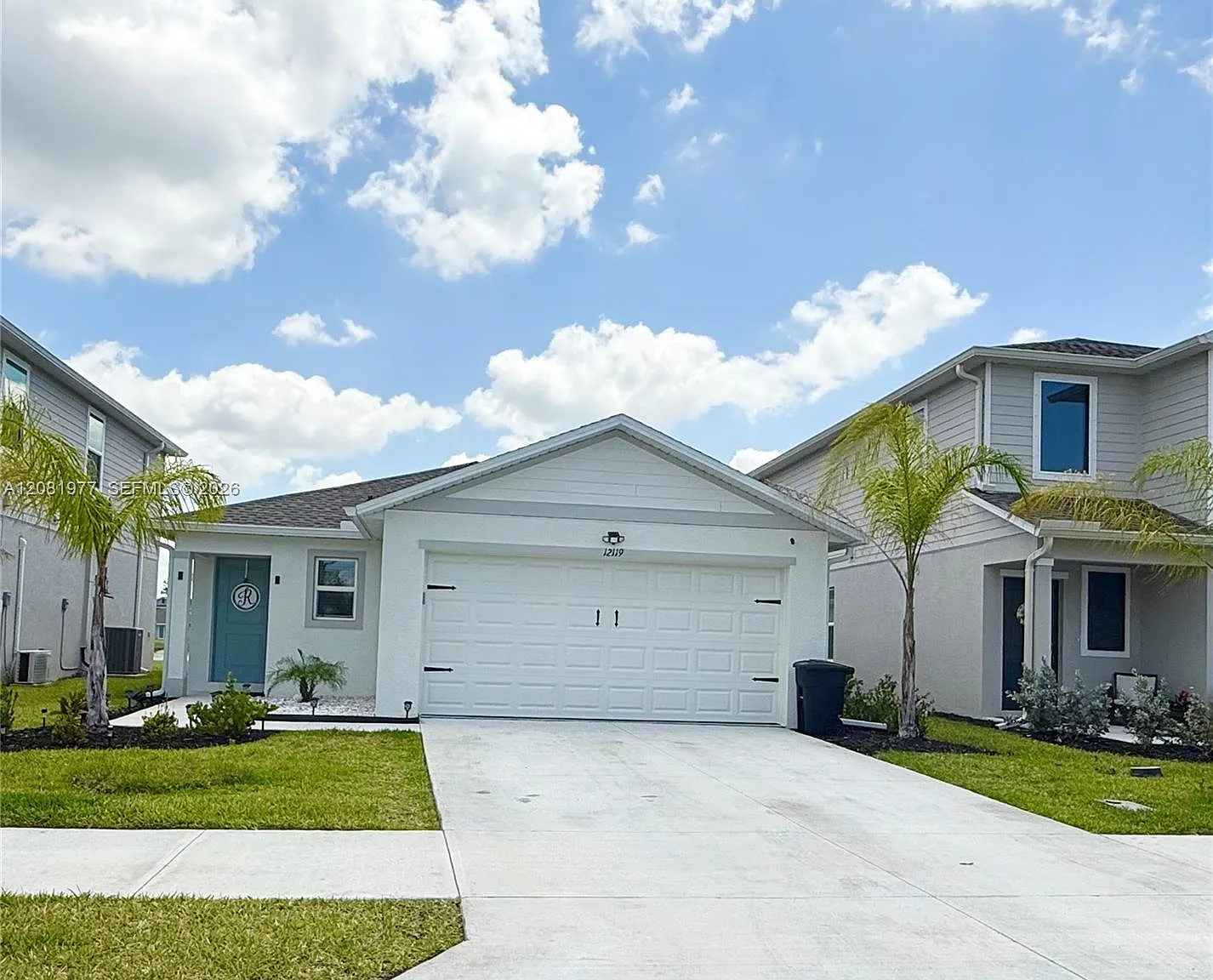 3 bed, 2.0 bath, 1429 sqft, $2,500 — Photo 3