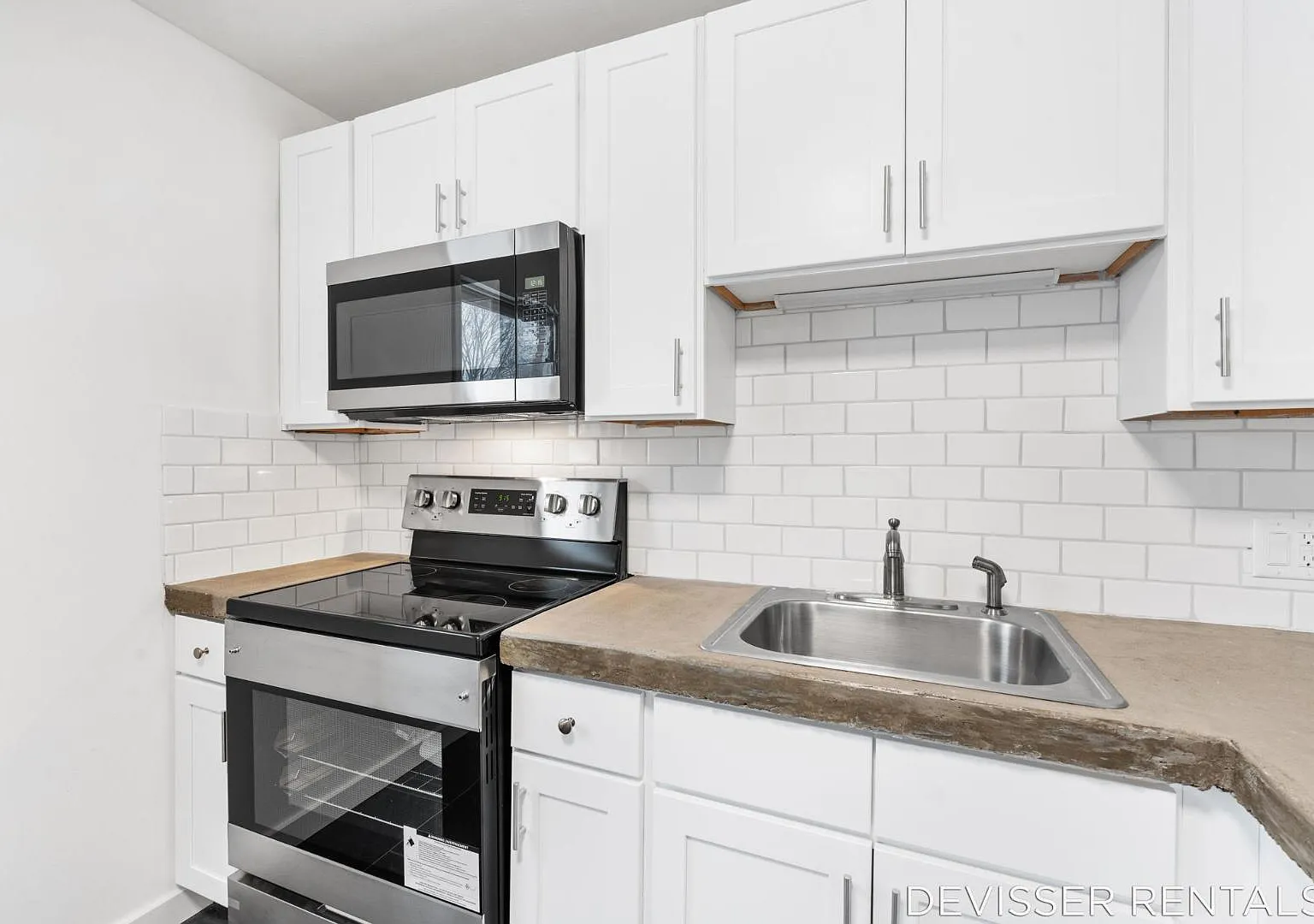 1297 32nd St. - Unit D3 — Photo 2