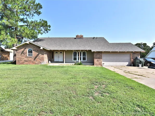 105 Lakeview Dr, Mannford, OK 74044