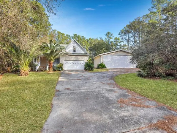 1083 Lazy Eight Way NE, Townsend, GA 31331