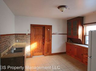 3238A S 7th St, Milwaukee, WI 53215