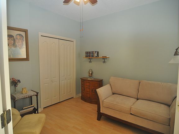 4th image of 1020 Venetian Dr Unit 101