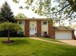 1720 Sunset Dr, Hamilton, OH