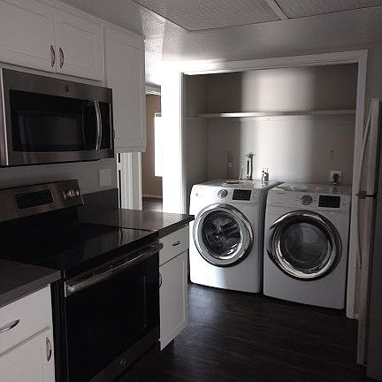 3rd image of 859 S Horne APT 2