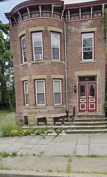 193 South St #2 — Photo 1