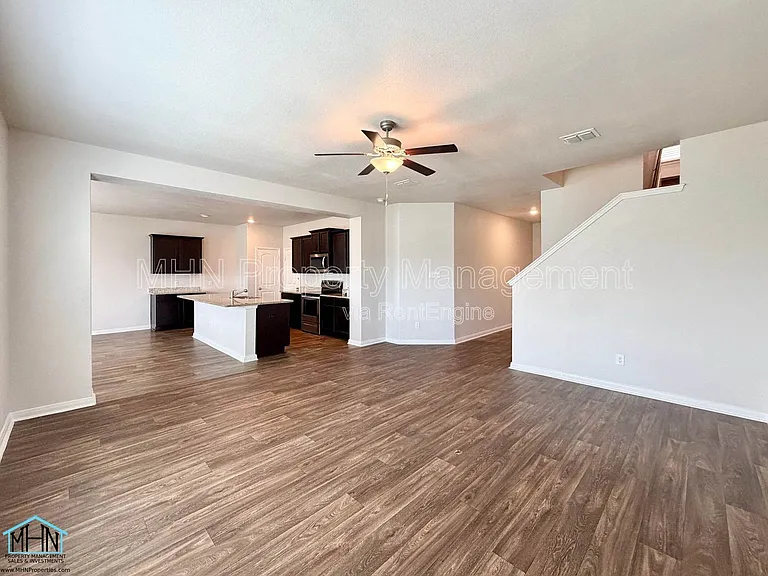 10950 Chippewa Trce — Photo 10