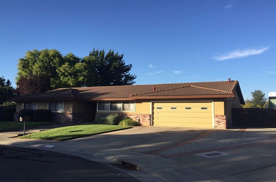 2nd image of 8600 Hume Ct