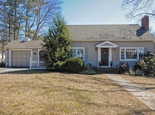83 Stuart Ave, Leominster, MA 01453