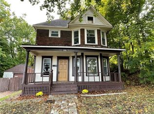 100 W South St, Griffin, OH 44311
