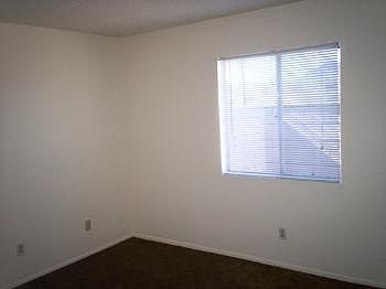 5th image of 1650 W San Juan Trl
