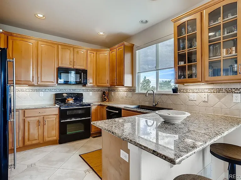 3746 Red Deer Trl — Photo 26
