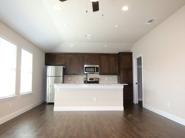 1328 White Sand Dr