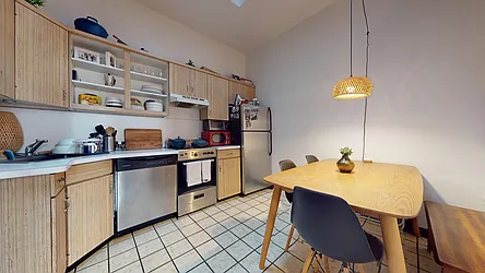 Rented by Bond New York