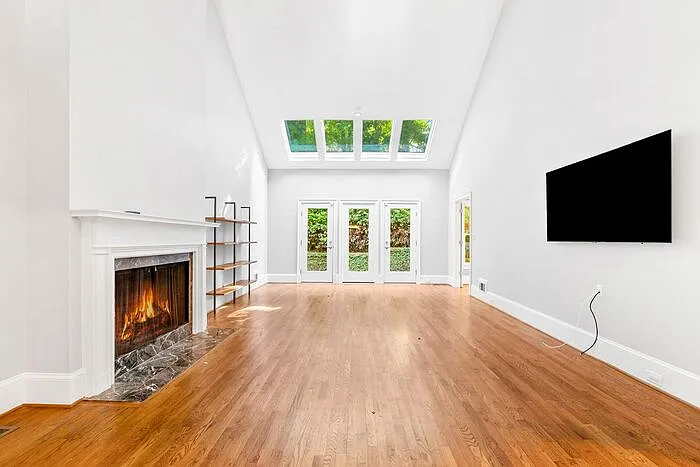 459 Ivy Park Ln NE — Photo 7