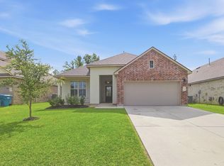2436 Reserve Dr, Westlake, LA 70669