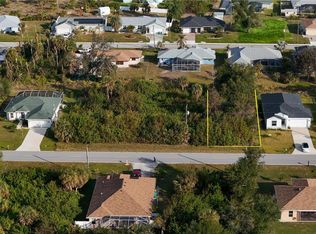 498 Sunset Rd N, Rotonda West, FL 33947