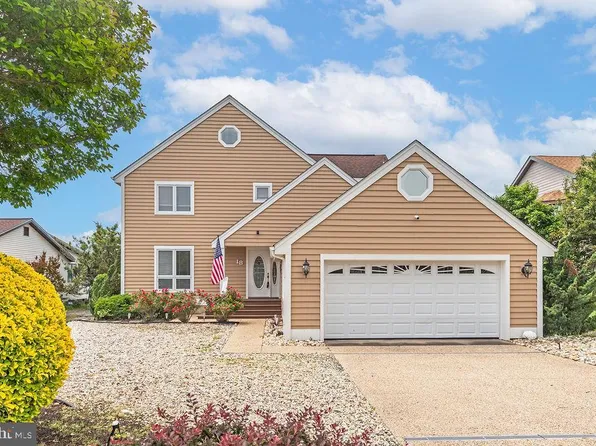 18 Ebb Tide Ct, Ocean Pines, MD 21811