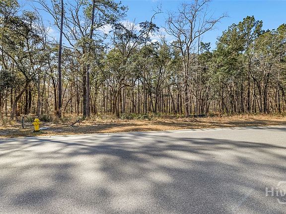 5th image of 151 Wood Haven Lane
