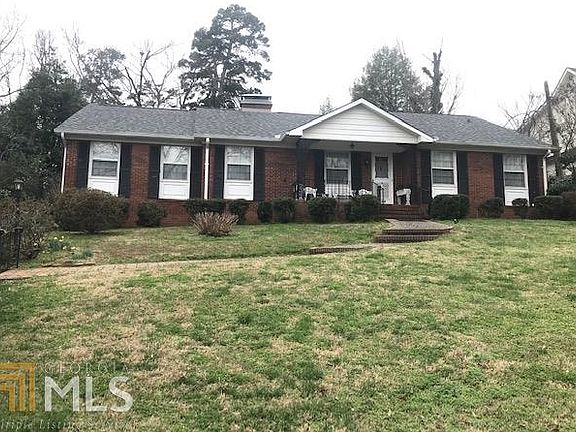 2nd image of 939 Chattahoochee Dr