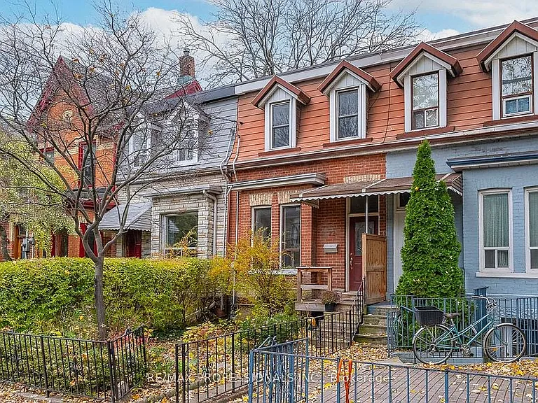 72 Massey St — Photo 1