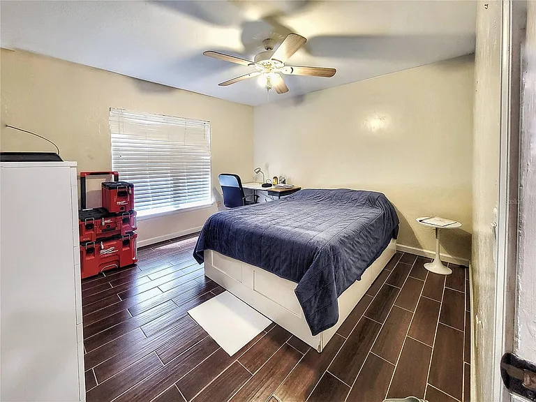 4000 SW 23rd St #4-308 — Photo 11