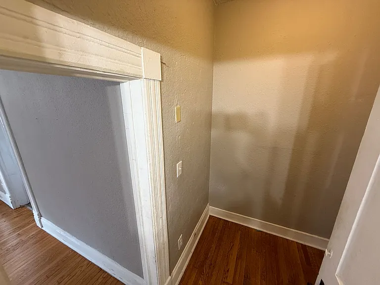 118 N Glenwood Ave — Photo 26