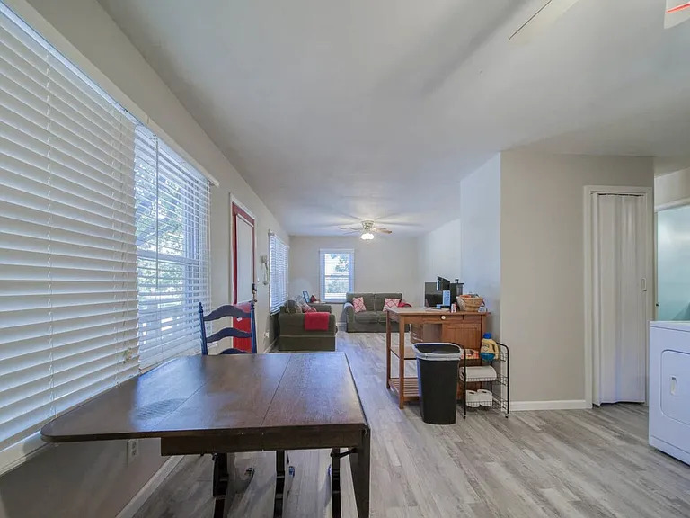 604 N Springfield St #ID1594726P — Photo 12