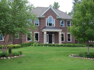 457 Firethorn Tr, Dakota Dunes, SD 57049
