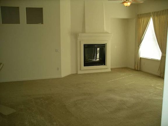 family room W/fireplace