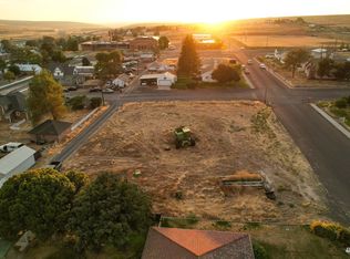 108 E 6th St, Lind, WA 99341