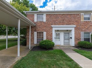 843 Clareridge Ln, Centerville, OH 45458