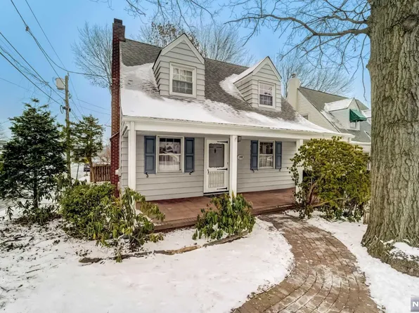 108 Spring St, Garfield, NJ 07026