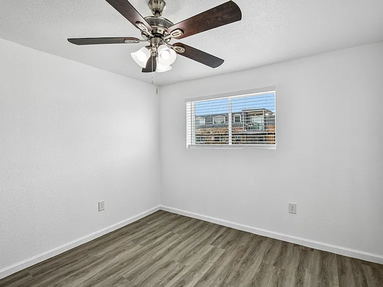 Nueva Vida Apartments — Photo 21