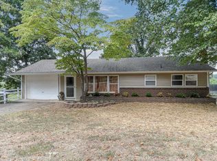 2910 Glenn Rd, Louisville, TN 37777