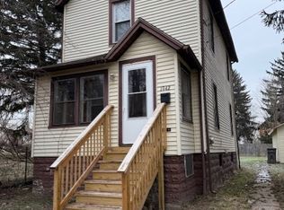 1942 Russell Ave, Youngstown, OH 44509