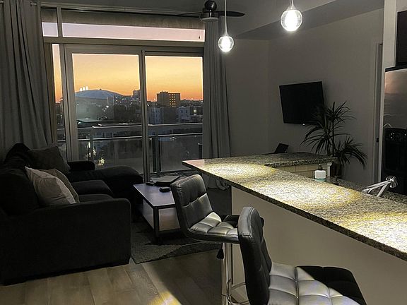 5th image of 400 4th Ave S APT 803