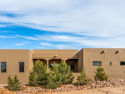 6 Spur Ranch Rd, Lamy, NM, 87540