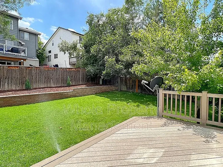 Deck, back yard