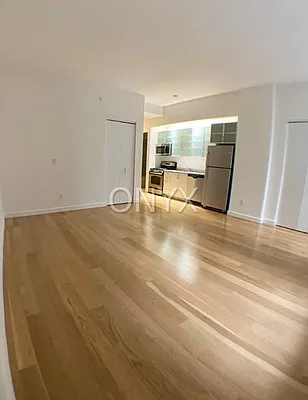 Rented by Onyx Group of New York | media 35