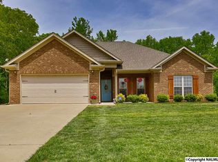 113 Breezy Brook Ln, Ardmore, AL 35739