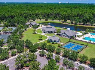 105 Galley Ln, Saint Marys, GA 31558