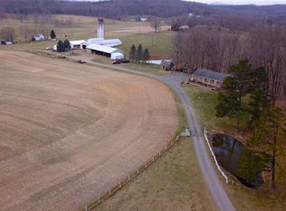 1043 Gravels Rd, Harrisonburg, VA 22802