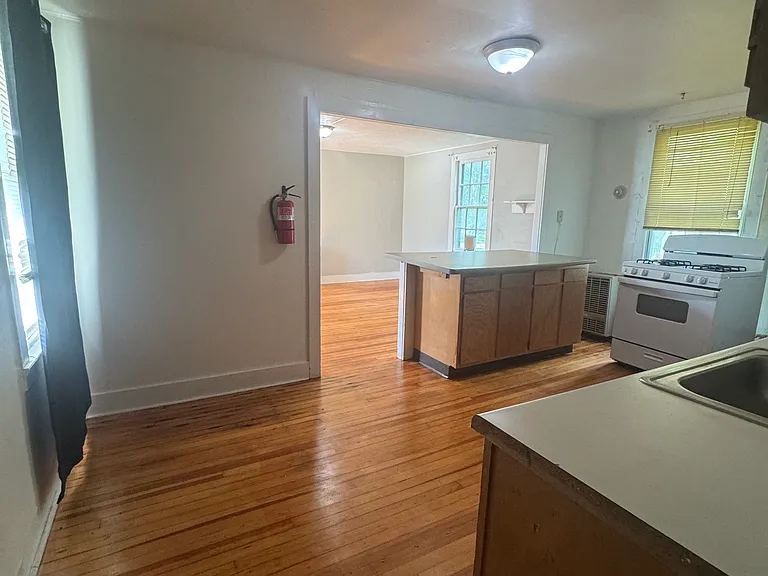 59 Bridge St #59.5 — Photo 7
