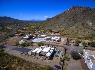 1109 E Falling Star Dr, Phoenix, AZ 85086