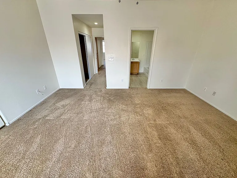 4079 Halfmoon Bay Dr — Photo 10