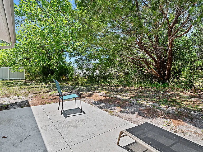 32 Pine Crest Ln — Photo 30