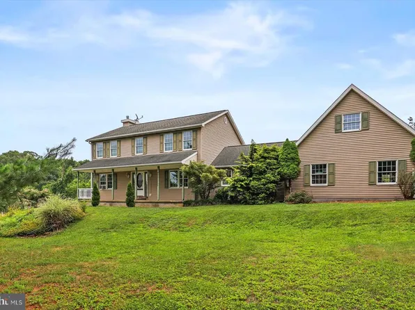 333 Newcomer Rd, Windsor, PA 17366