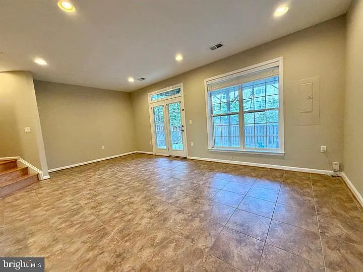 16325 Flotsam Ln — Photo 38