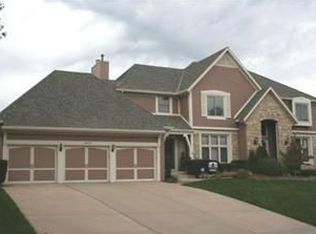 12424 Nieman Rd, Overland Park, KS 66213