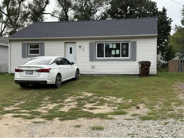 204 5th St, Jackson, MI 49203